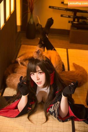 Larissa Rochefort фото #0027