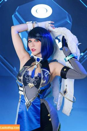 Larissa Rochefort фото #0044