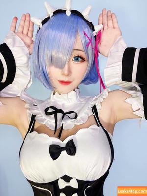 Larissa Rochefort фото #0140