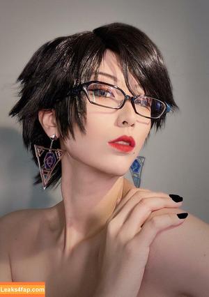 Larissa Rochefort фото #0190