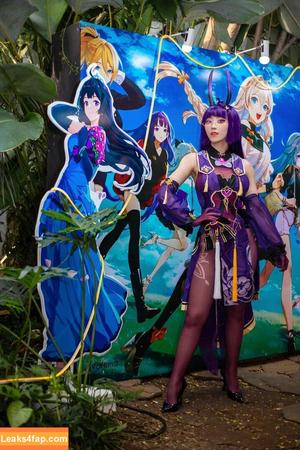 Larissa Rochefort фото #0199