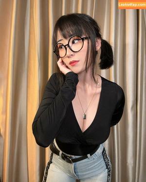 Larissa Rochefort фото #0211