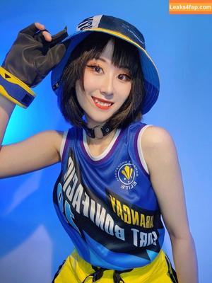 Larissa Rochefort фото #0218