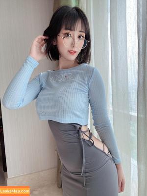 Larissa Rochefort photo #0654