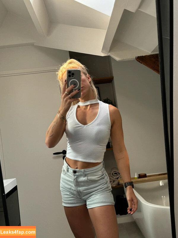 Larissa Van Meerten / larissavanmeerten leaked photo photo #0147