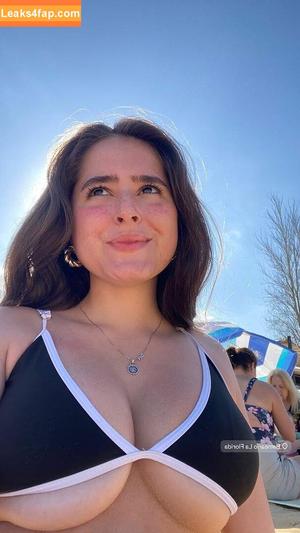 larissavictorello фото #0007