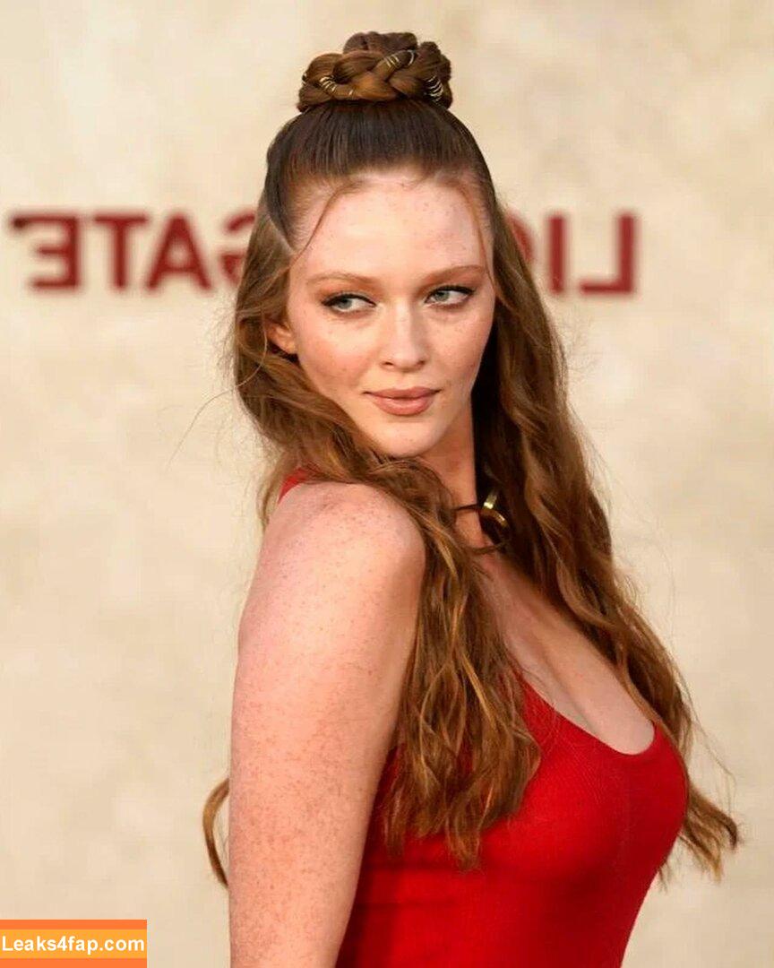 Larsen Thompson / larsenthompson слитое фото фото #0200