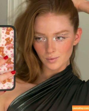 Larsen Thompson фото #0038