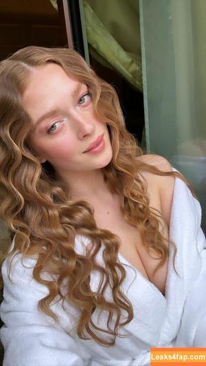 Larsen Thompson фото #0066