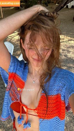 Larsen Thompson фото #0096