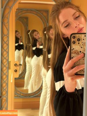 Larsen Thompson photo #0143