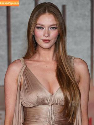 Larsen Thompson фото #0230