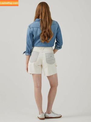 Larsen Thompson фото #0252