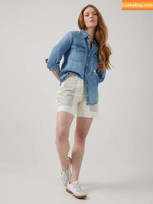 Larsen Thompson фото #0253