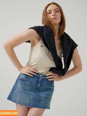 Larsen Thompson фото #0263