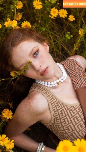 Larsen Thompson photo #0363