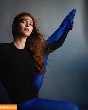Larsen Thompson photo #0516