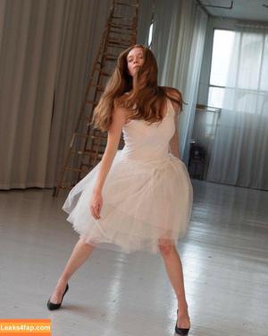 Larsen Thompson photo #0651