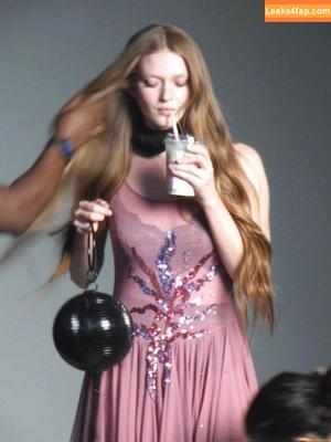 Larsen Thompson photo #0672