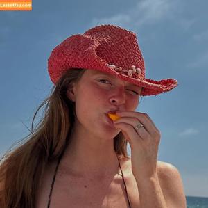 Larsen Thompson photo #0779