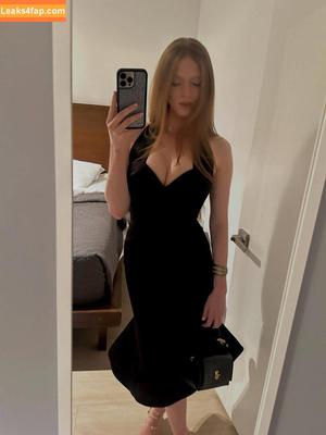 Larsen Thompson photo #0830