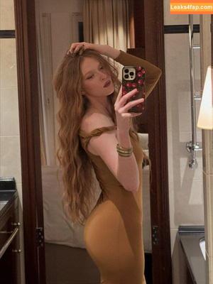 Larsen Thompson фото #0896