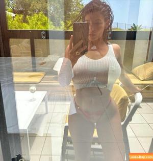 Lasirena69 photo #0402