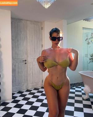 Lasirena69 photo #0514