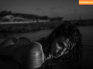 Lasirena69 photo #0589