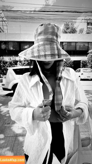 Lasirena69 photo #0625