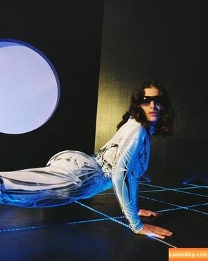 Lasirena69 photo #0748