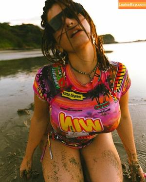 Lasirena69 photo #0761