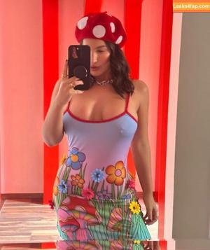 Lasirena69 photo #0791