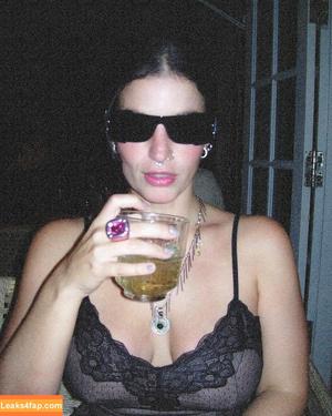 Lasirena69 photo #0911