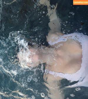 Lasirena69 photo #0913