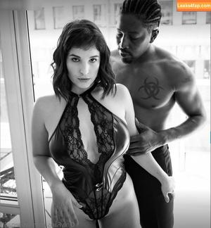 Lasirena69 photo #1163