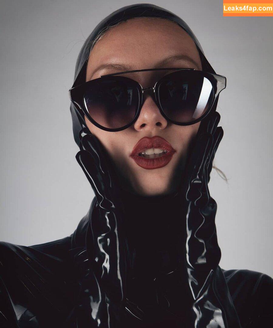 Latex Fetish / misslatexxx leaked photo photo #0125