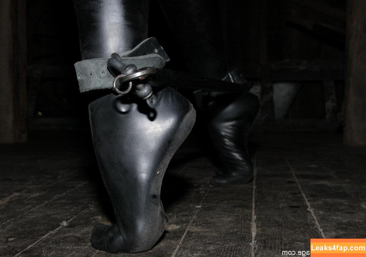Latex Fetish / misslatexxx leaked photo photo #0600