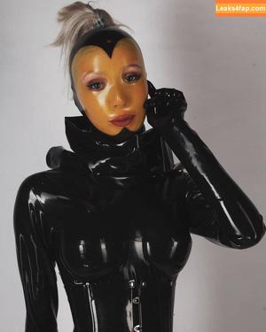 Latex Fetish photo #0147