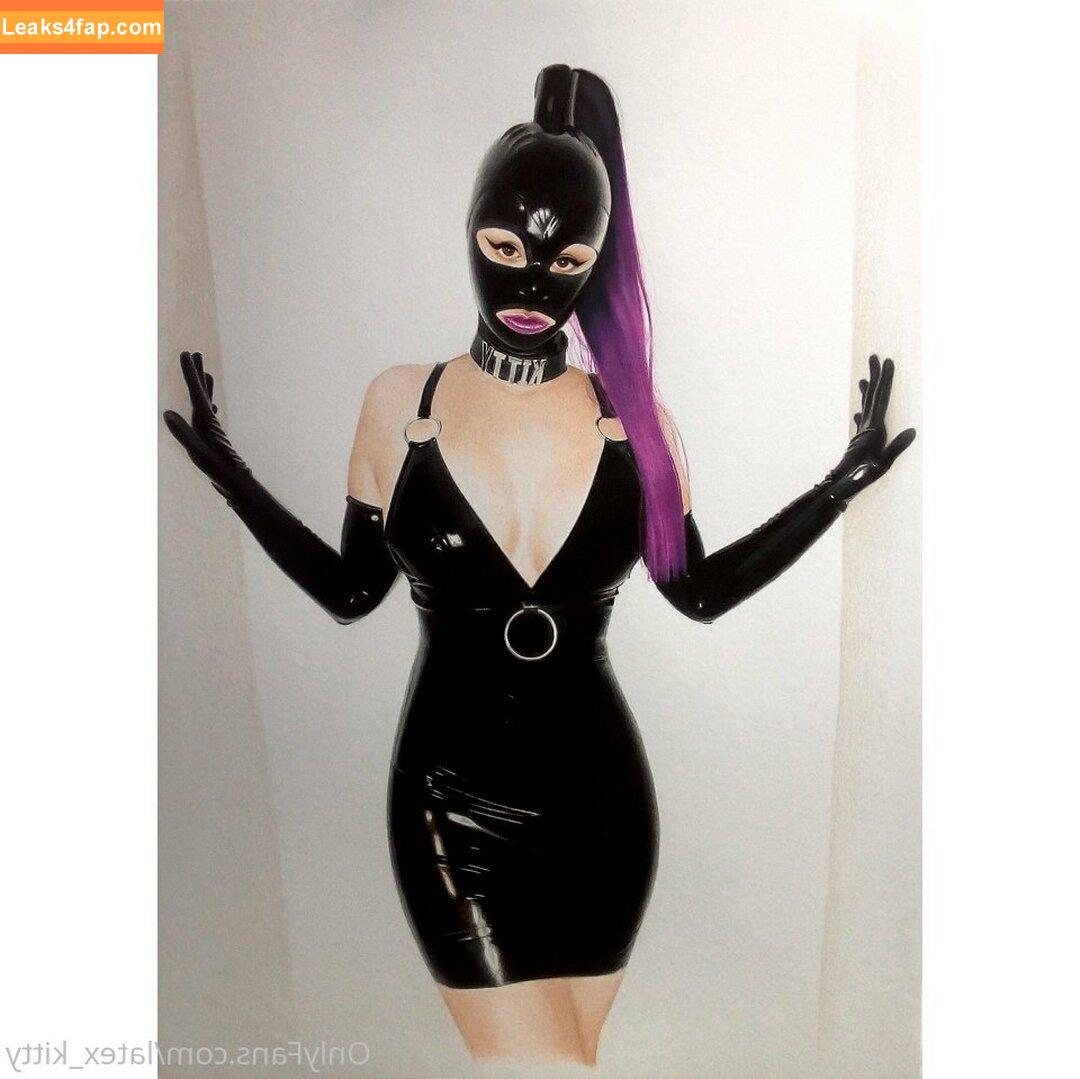 latex_kitty /  leaked photo photo #0005