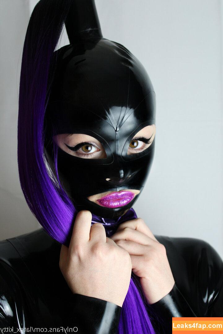 latex_kitty /  leaked photo photo #0023