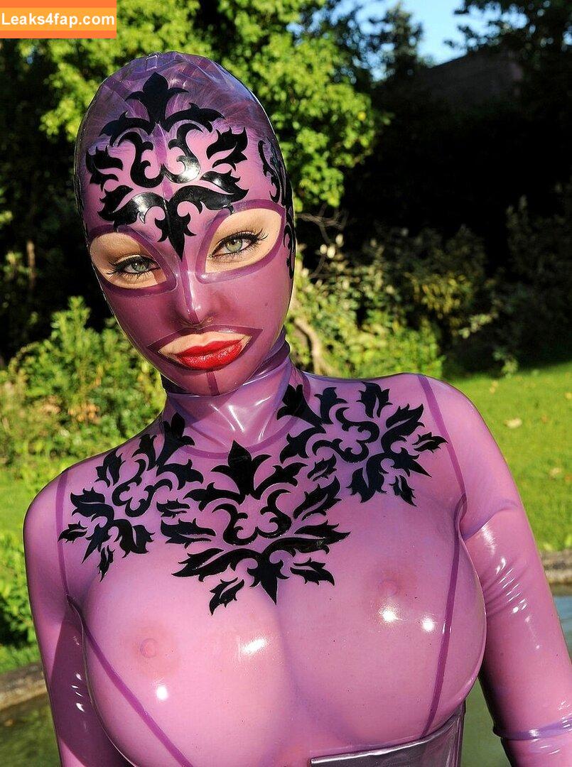 Latex Lucy / LatexLucy / explore leaked photo photo #0392