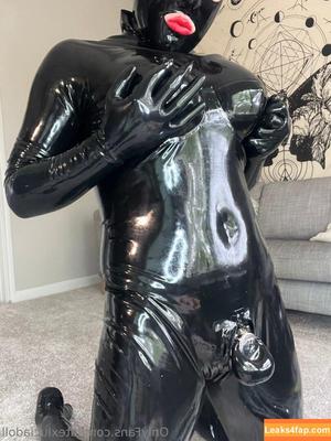 latexluciadoll photo #0008