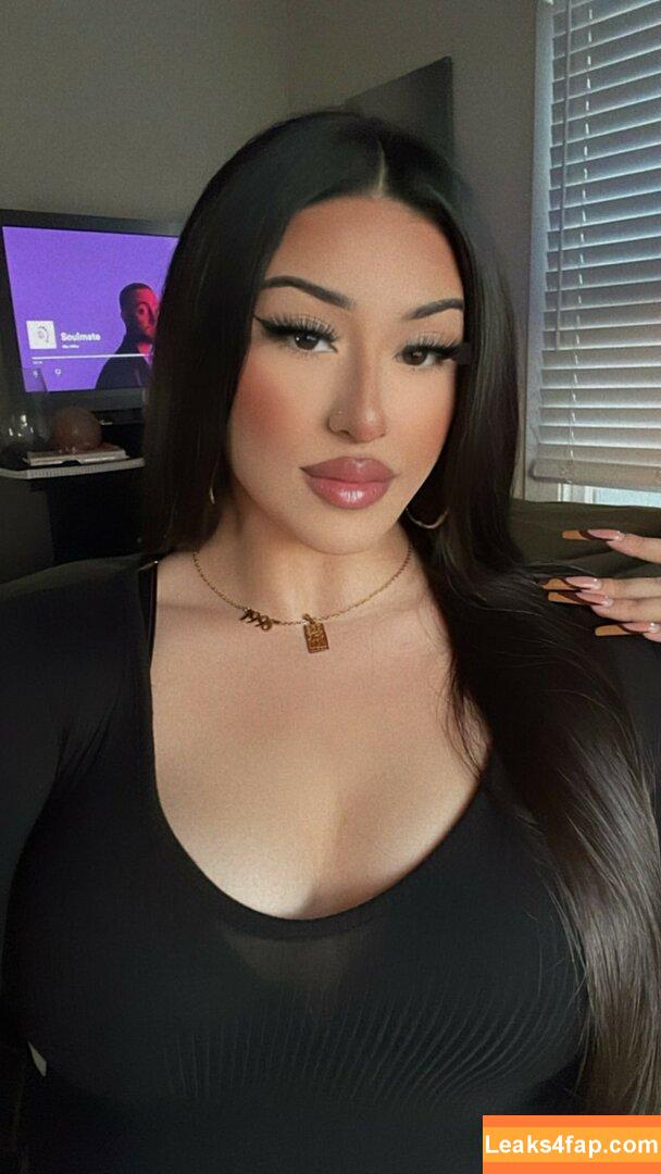 Latina Beauties / All Welcome / latinabeautyyy / world__of__latinas слитое фото фото #0028