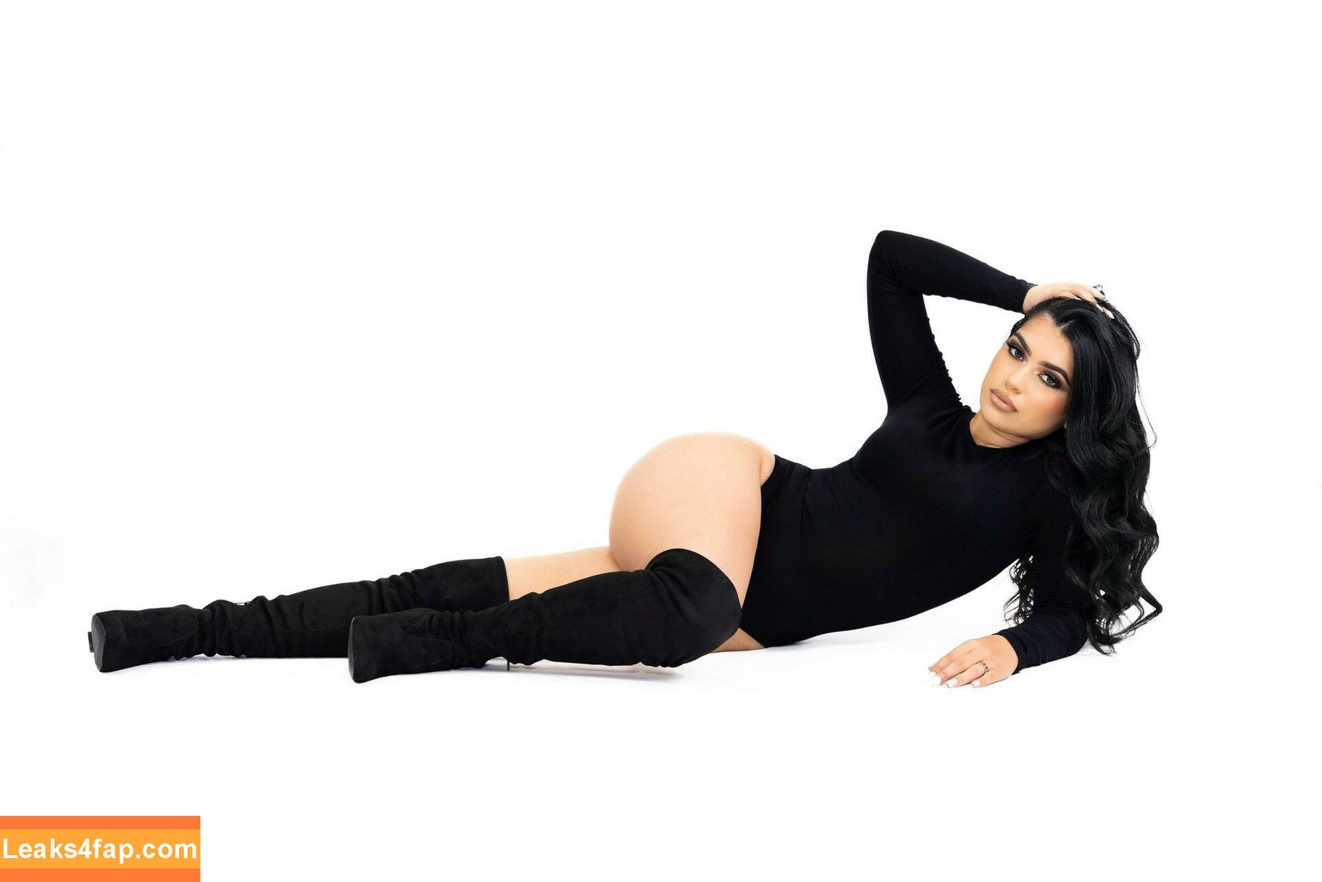 Latina Beauties / All Welcome / latinabeautyyy / world__of__latinas слитое фото фото #0037