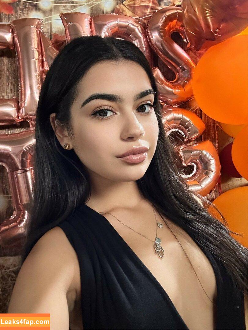 Latina Beauties / All Welcome / latinabeautyyy / world__of__latinas слитое фото фото #0040