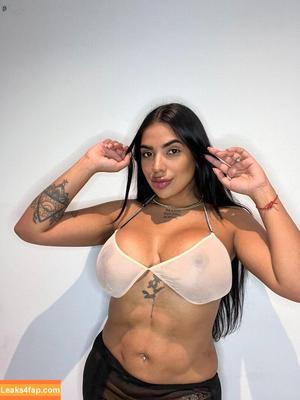 latinmodel photo #0150