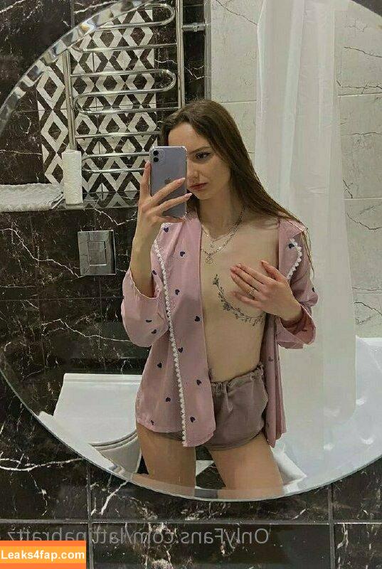 lattinabrattz / thatonebritt_ leaked photo photo #0026