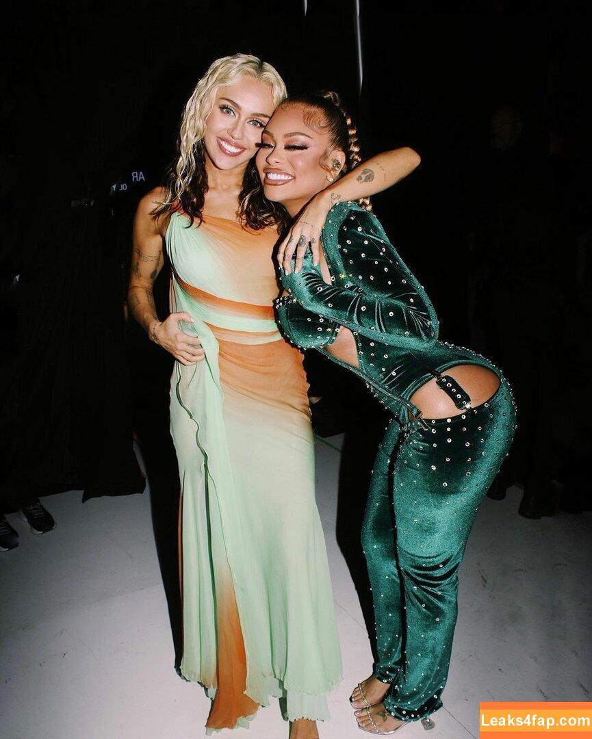 latto777 / Latto / https: слитое фото фото #0060