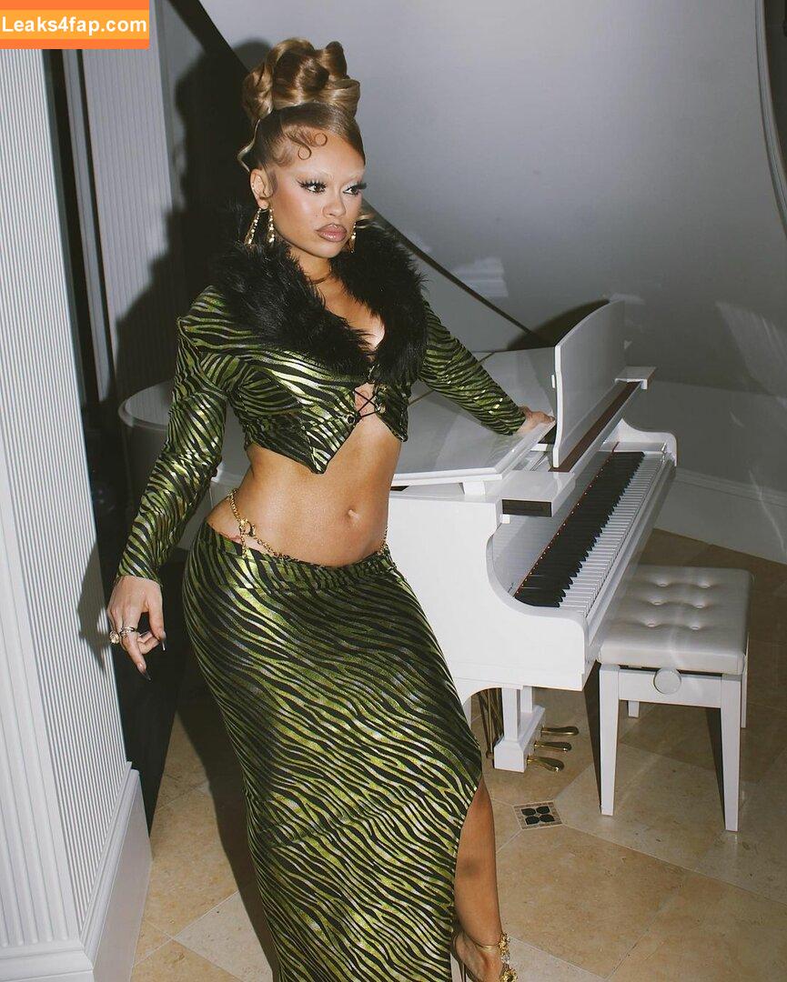 latto777 / Latto / https: слитое фото фото #0167